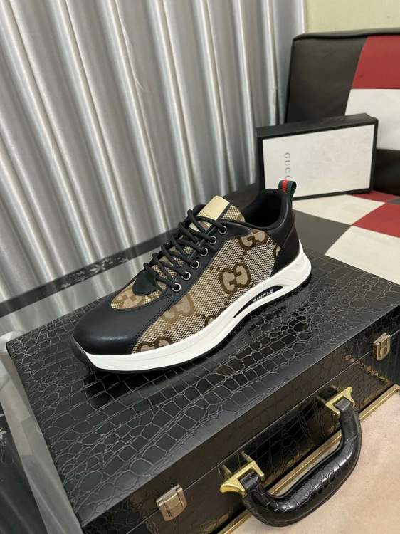 Picture of Gucci Shoes _SKUGuccisz38-44hnh021510364